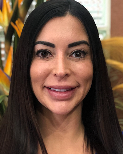 Jenna is the treatment coordinator at Dental Associates Orland Park.